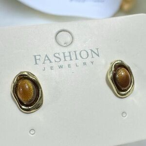 Tiger Eye Stone Stud Earrings – Gold Retro Stainless Steel Jewelry